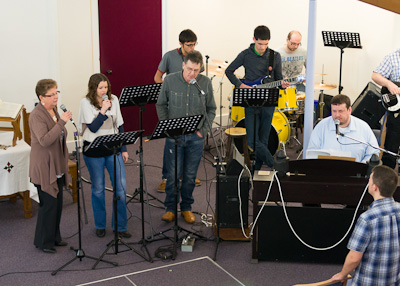 Long Buckby Baptist Church Worship Group