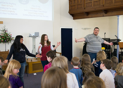Long Buckby Baptist Church Magic Mayhem